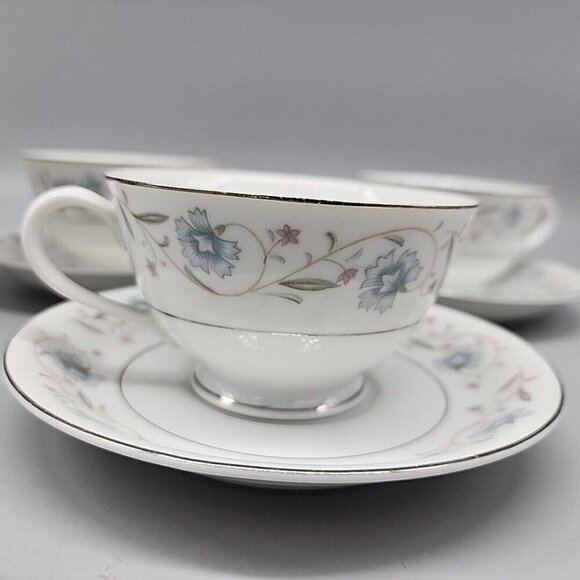 Vintage English Garden Fine China 1221 Japan TEA CUP & SAUCER Set Of 3 - Picture 2 of 6